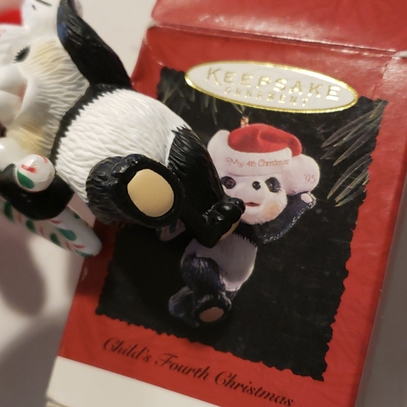 Hallmark keepsake ornament Christmas - Picture 4 of 5